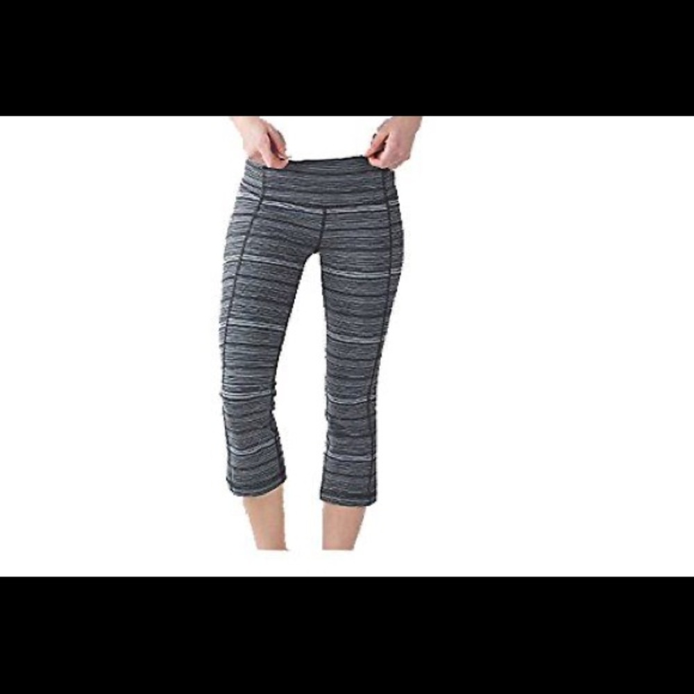Lululemon Gather and Crow Crop Leggings, NWT, sz 8